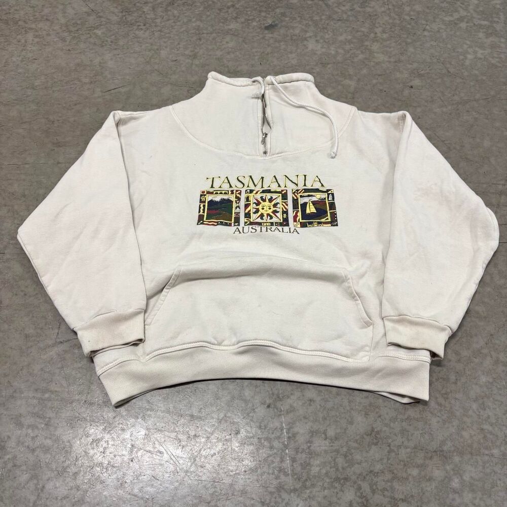 American-vintage Men's White and Cream Sweatshirt